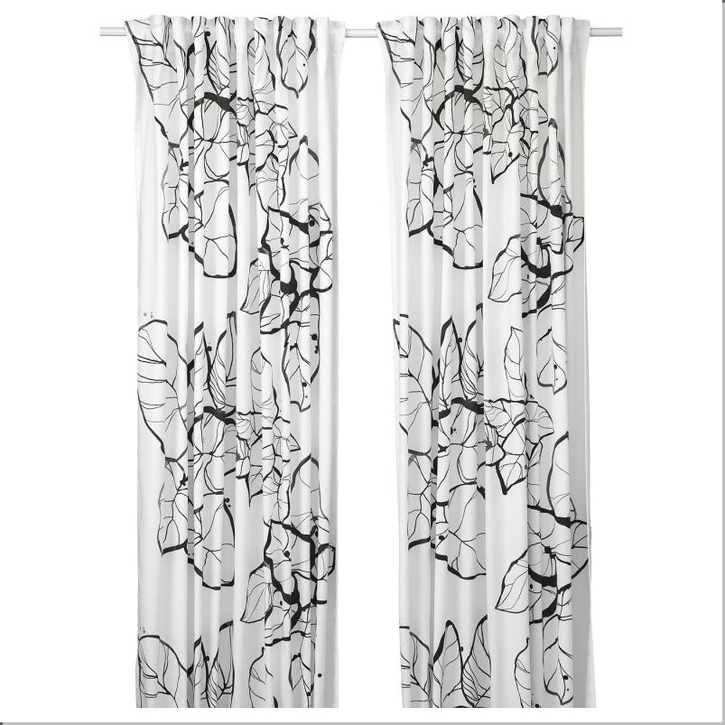 PELARKÖRSBÄR ペラルショルスベル 遮像・採光カーテン 1組 - ホワイト/ブラック フローラルパターン/ヘディングテープ付き 145x250 cm