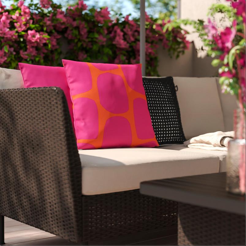 GULLBERGSO グルベルソ / HJARTERO イェルテロー クッション3個セット