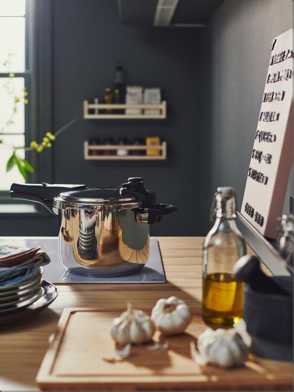 IKEA 365+ 圧力鍋 - ステンレススチール 6L