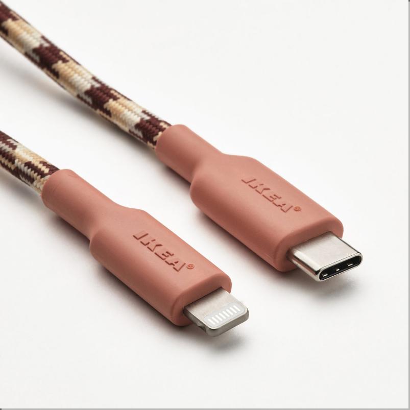 LILLHULT リルフルト USB-C -Lightning - ピンク/ベージュ 1.5m