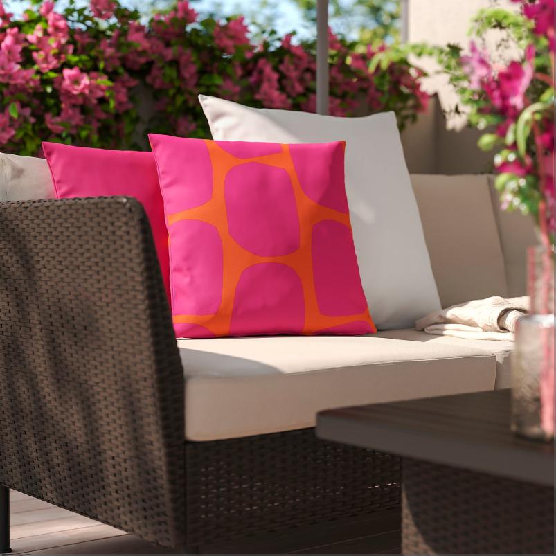 GULLBERGSO グルベルソ / HJARTERO イェルテロー クッション3個セット