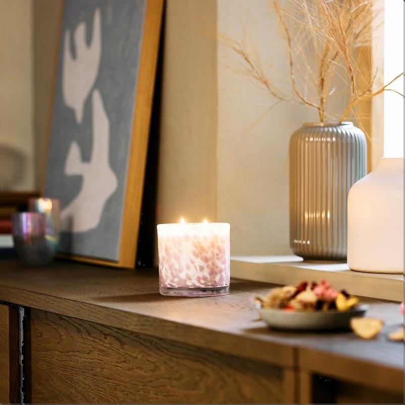 KRONSÅNGARE クロンソンガレ アロマキャンドル ガラス容器入り 芯2本 - ピンクの花/水玉模様 ピンク 50 時間