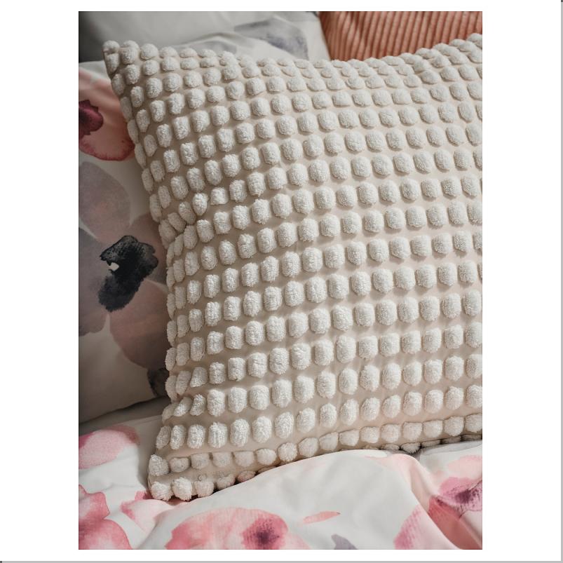 SVARTPOPPEL スヴァルトポッペル クッションカバー - オフホワイト 65x65cm