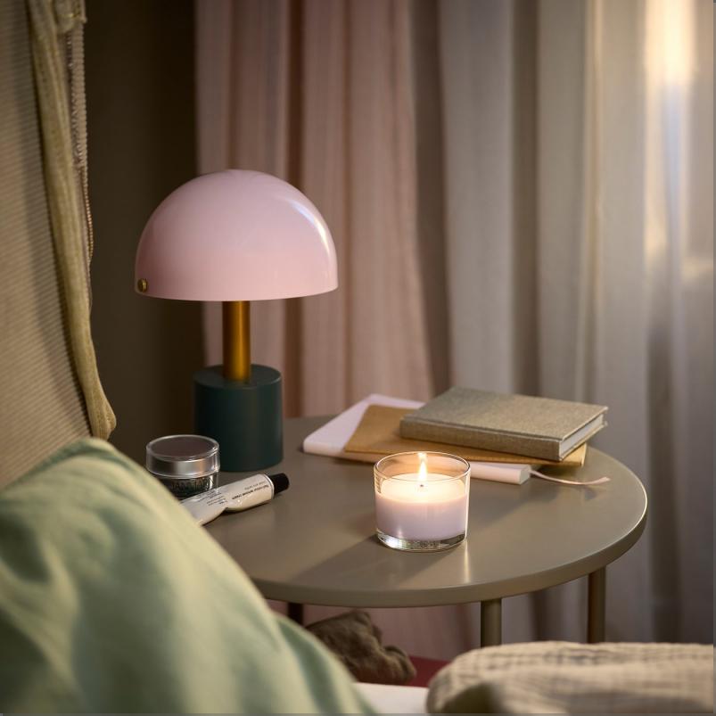 LOTSFÅGEL ロッツフォーゲル アロマキャンドル グラス入り - ピンクの花 ペールピンク 20 時間