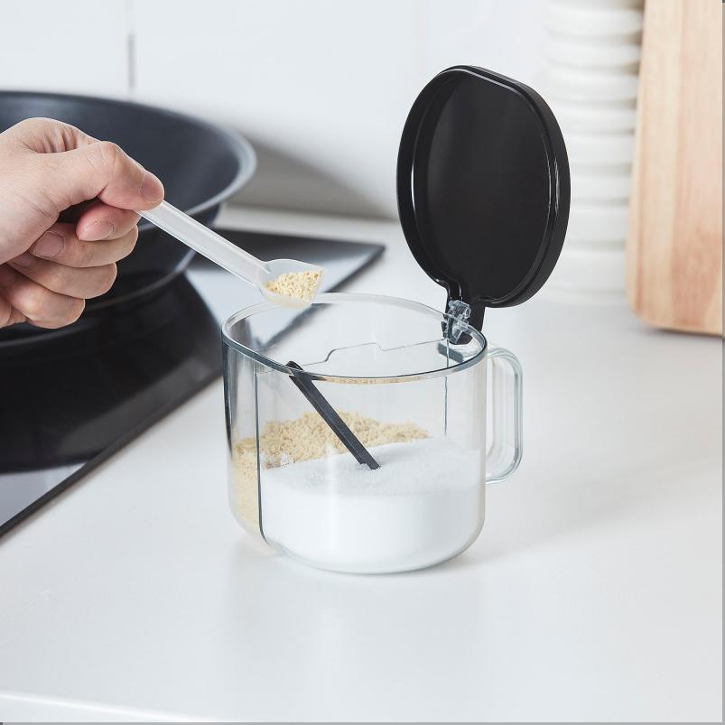 CELEBRERA セレブレーラ スパイス入れ - プラスチック