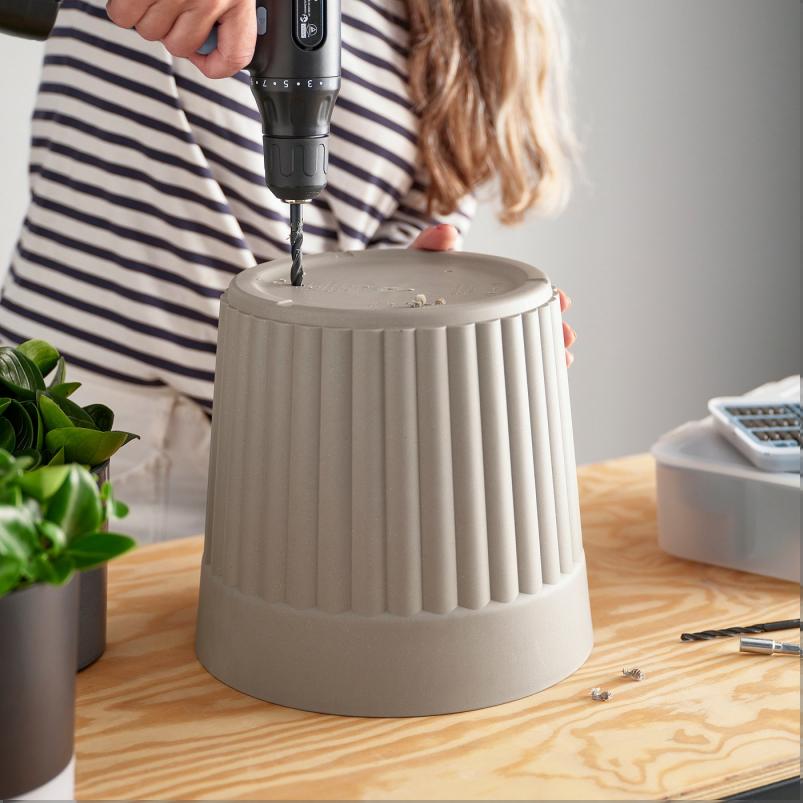 FRÄKENVÄXT フレーケンヴェクスト 鉢カバー - 室内/屋外用/ダークグレーベージュ 24 cm